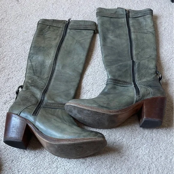 Frye Boots - Size 9 - Picture 4 of 11